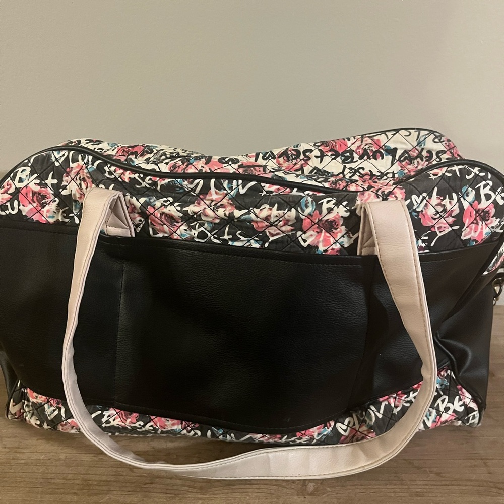 Betsey Johnson Black and‎ Pink Floral Travel Bag - Picture 5 of 11